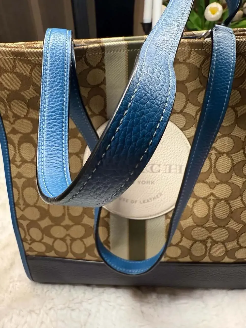 Coach Dempsey Tote 40 in Signature Jacquard with Stripe and Coach Patch